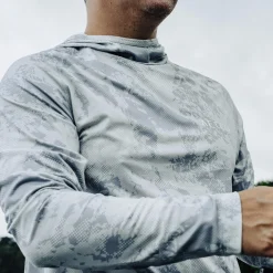 Adapt Phase Change Hooded Fishing Shirt | AFTCO