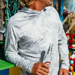 Adapt Phase Change Hooded Fishing Shirt | AFTCO