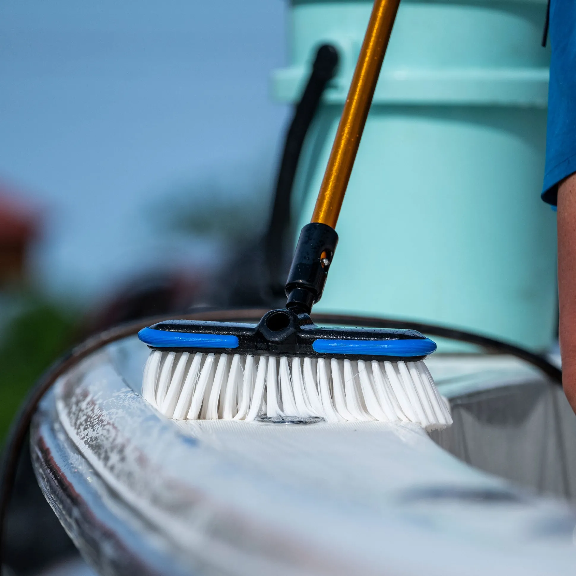 Aluminum Boat Deck Brush | AFTCO