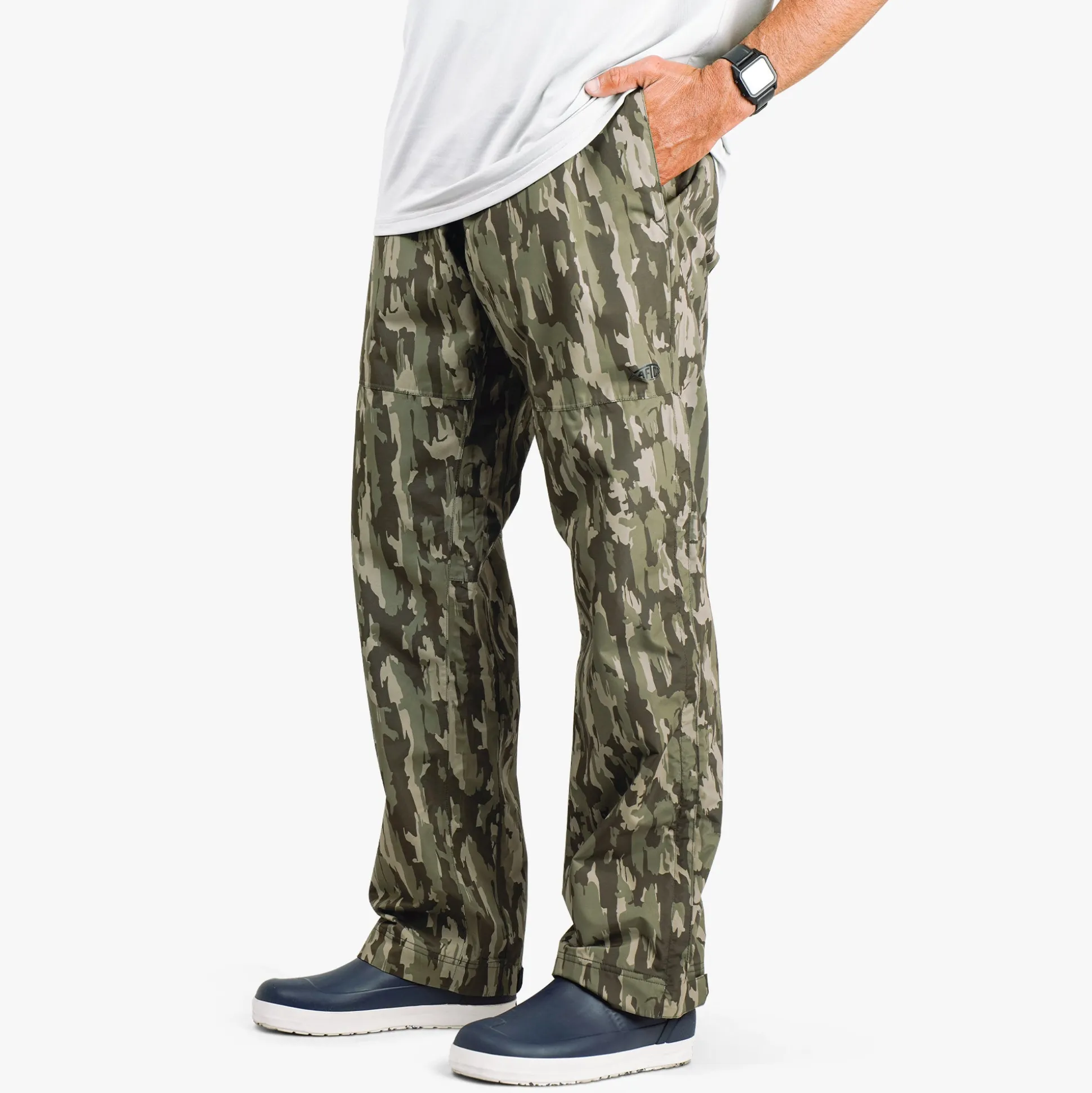 Crossing Printed Camo Fishing Pants | AFTCO