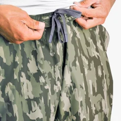 Crossing Printed Camo Fishing Pants | AFTCO