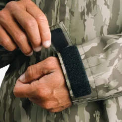 Crossing Printed Camo Fishing Jacket | AFTCO