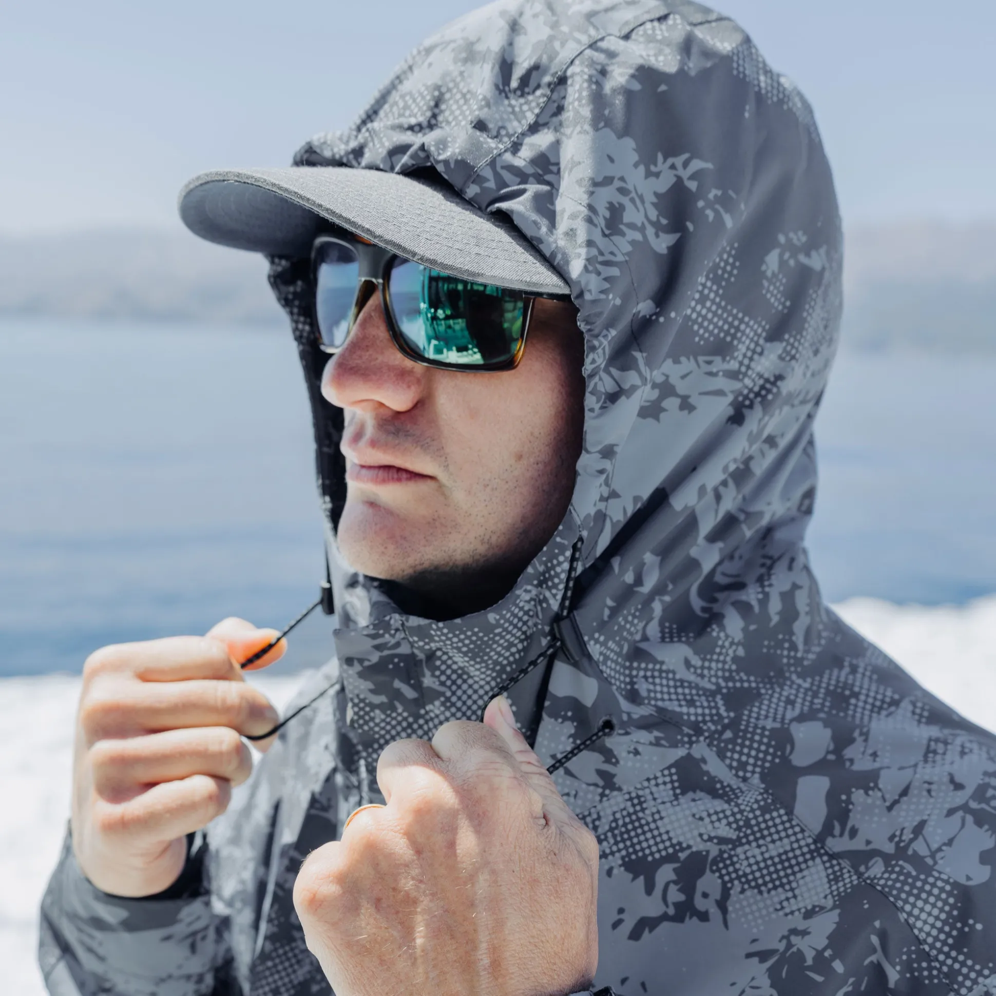 Crossing Printed Camo Fishing Jacket | AFTCO