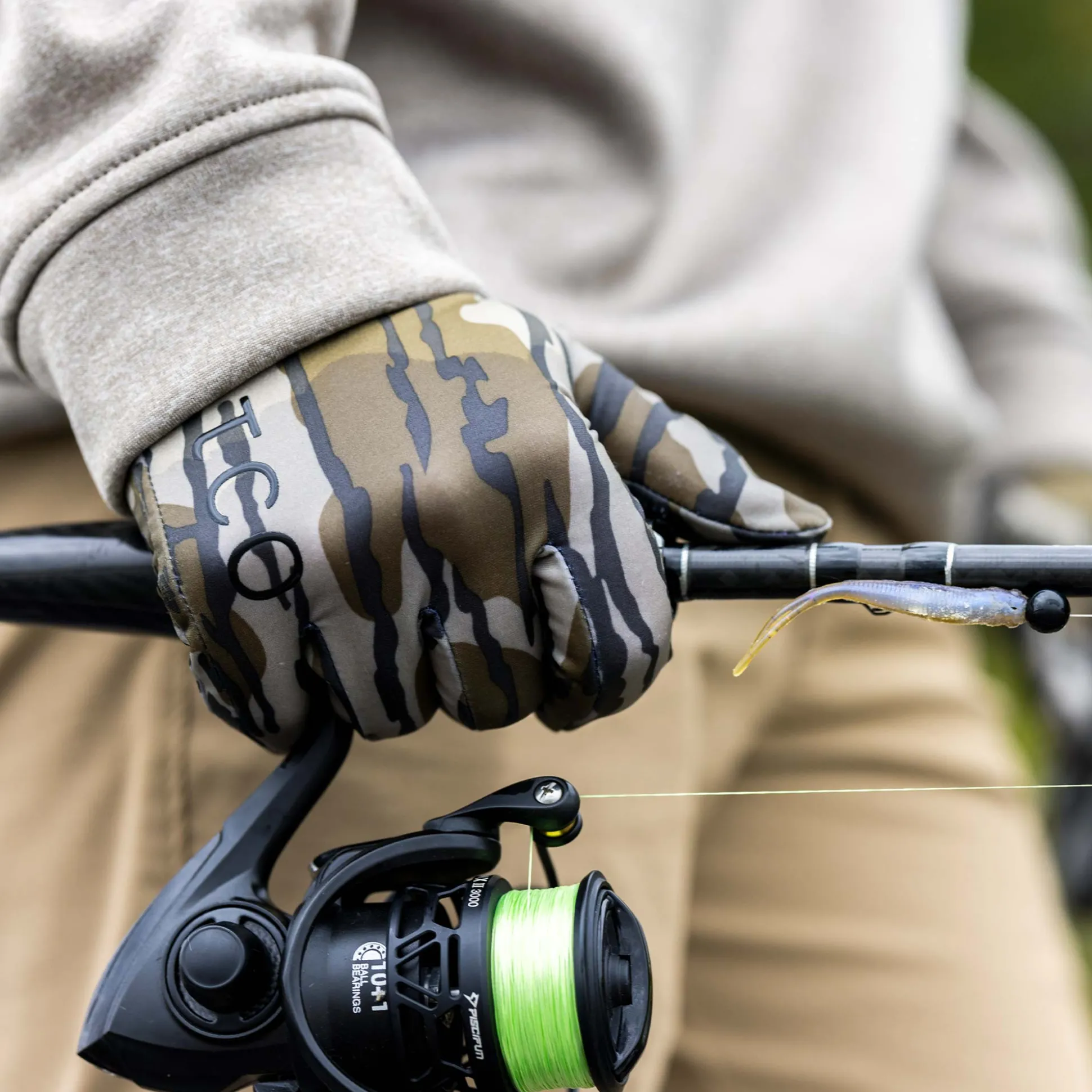 Helm Fishing Gloves