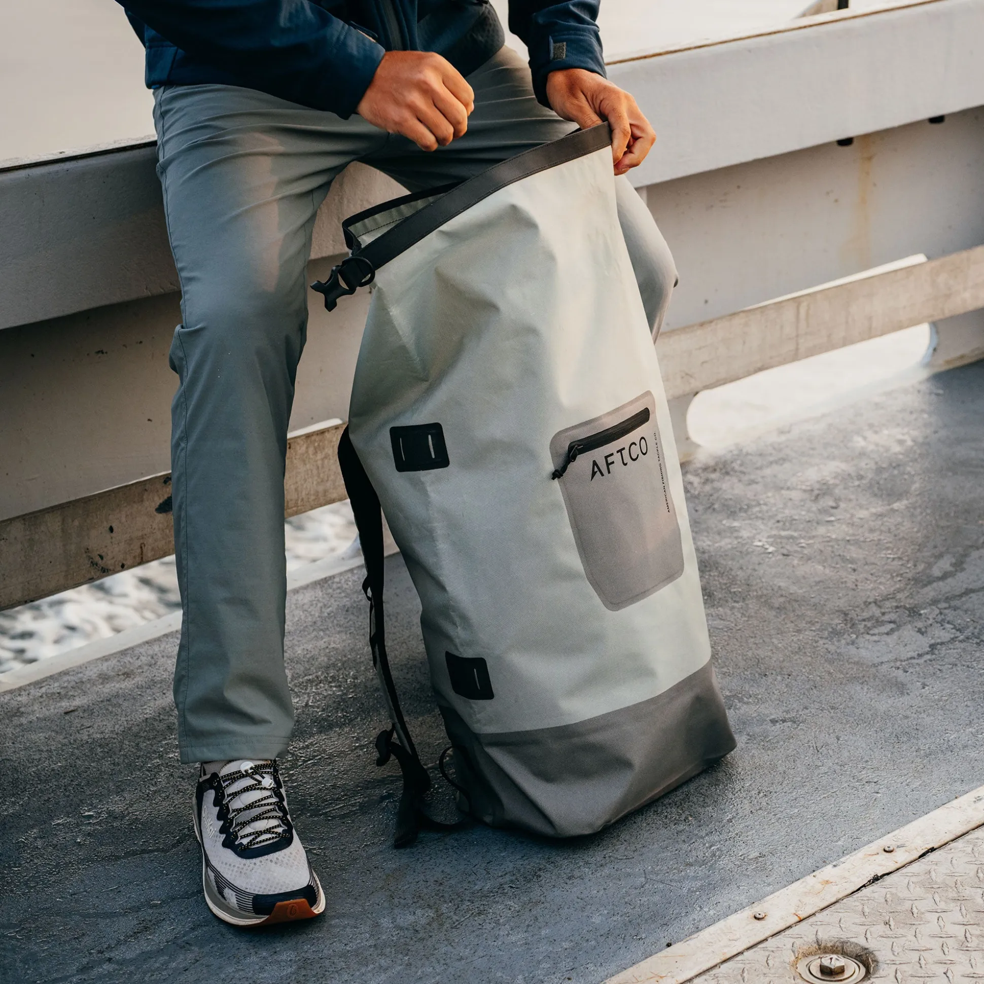 Slammer Waterproof Dry Bag Backpack | AFTCO