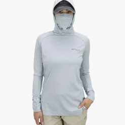 Women's Adapt Performance Hood