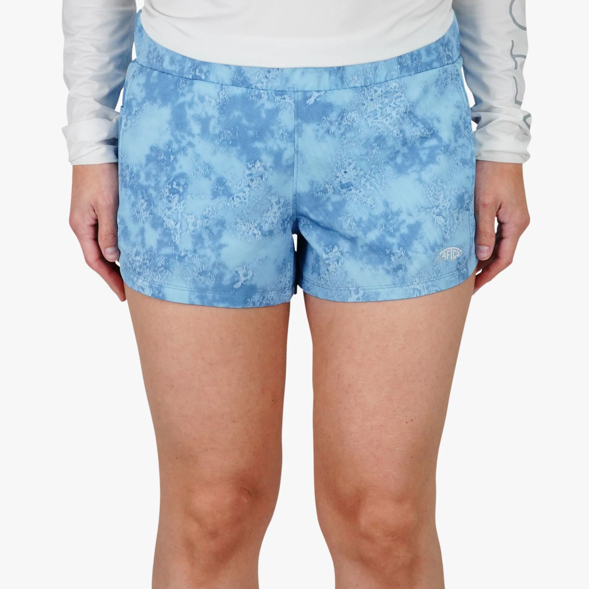 Women's Impact Camo Fishing Shorts | AFTCO