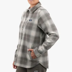 Women's Stout Shacket