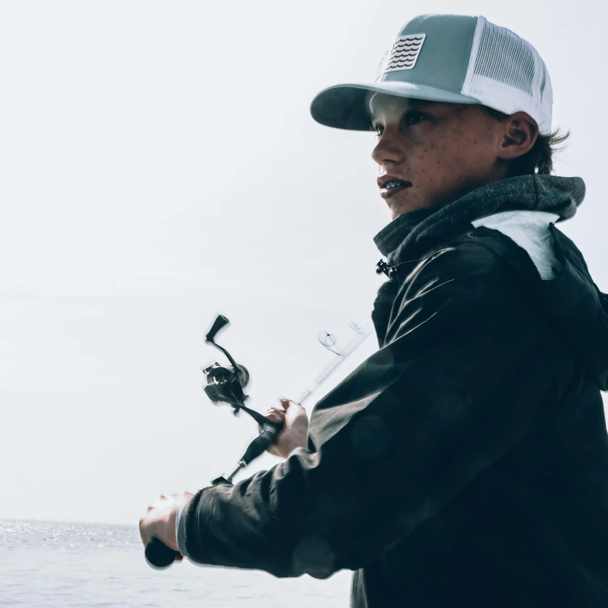 YOUTH Canton Trucker Hat | AFTCO
